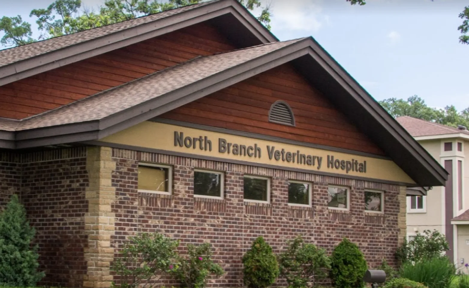 North Branch Veterinary Hospital building exterior